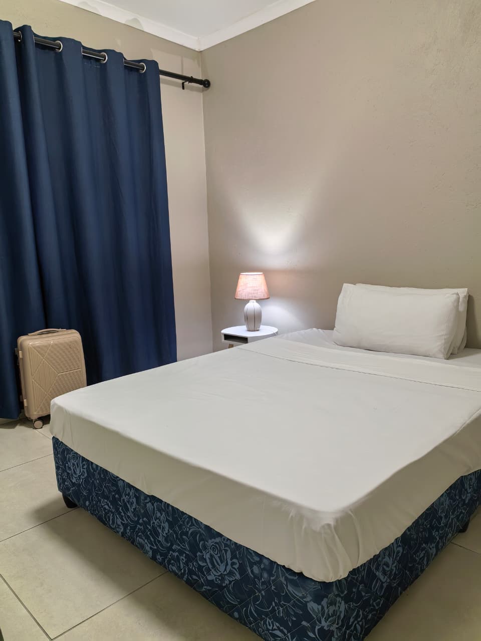 YAKA guest space